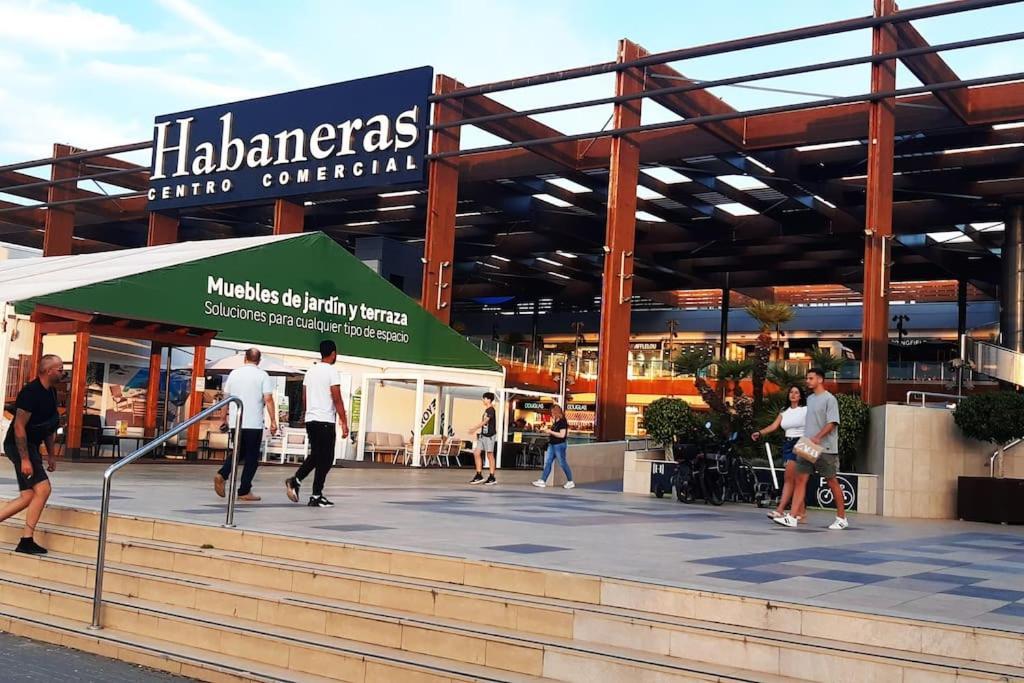 Apartmán Adventure Harbour Torrevieja Exteriér fotografie